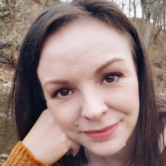 Profile Picture of Tabatha Snider (@isis8266) on Poshmark