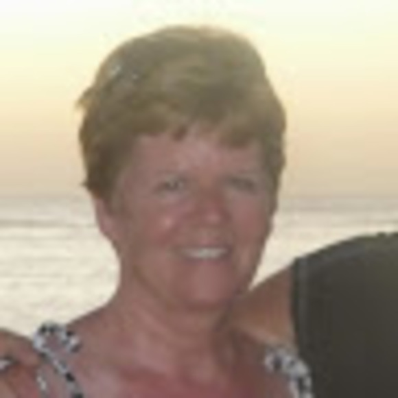 Profile Picture of Pam Trettin (@pjtrettin) on Poshmark