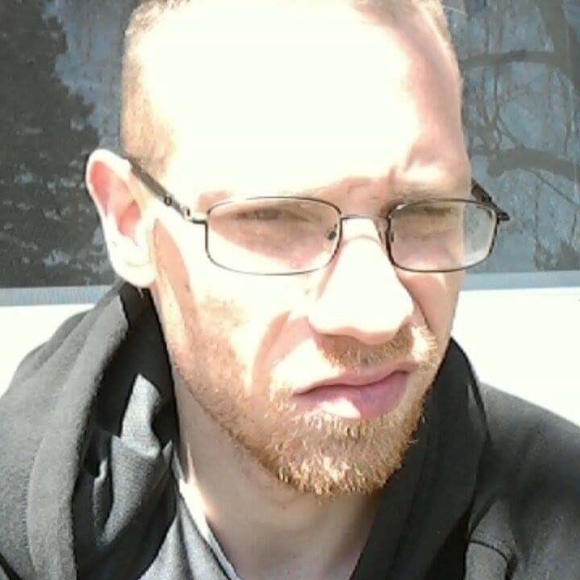 Profile Picture of Dustin Cuffle (@maddjolly) on Poshmark