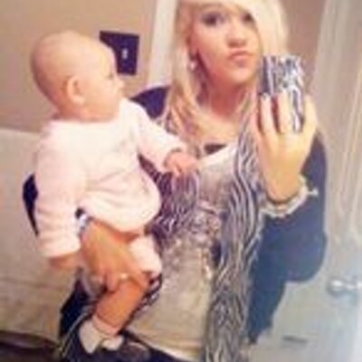 Profile Picture of Ping Stacey (@CierafFCN) on Twitter