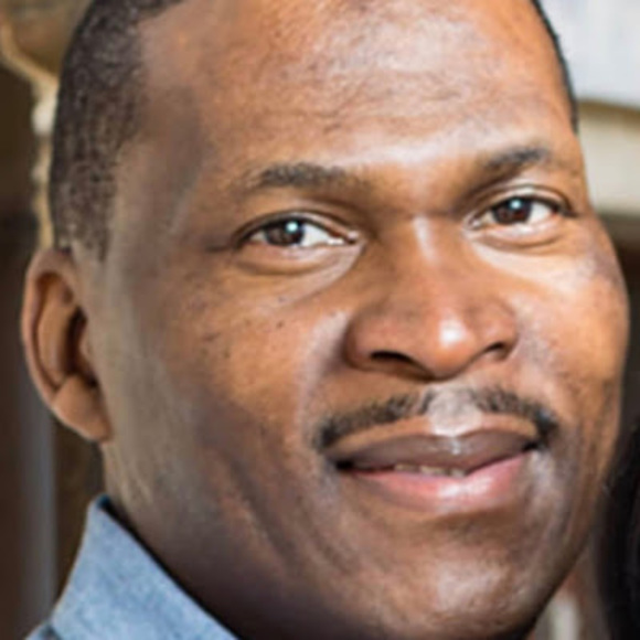 Profile Picture of Maurice Jones (@jonesmaurice77) on Poshmark