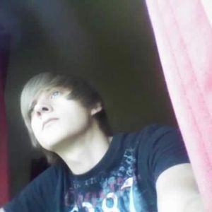 Profile Picture of Phil Obert (@phil_is_a_pimpin_rocker) on Myspace