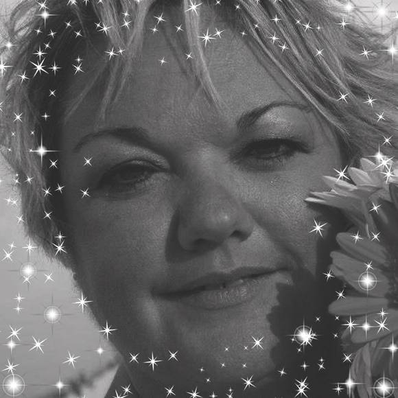 Profile Picture of Ginger Adams schmitzerle (@gins7712) on Poshmark