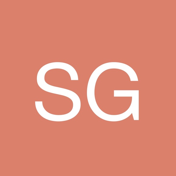 Profile Picture of Shelly Gupta (@shellyvishu) on Poshmark