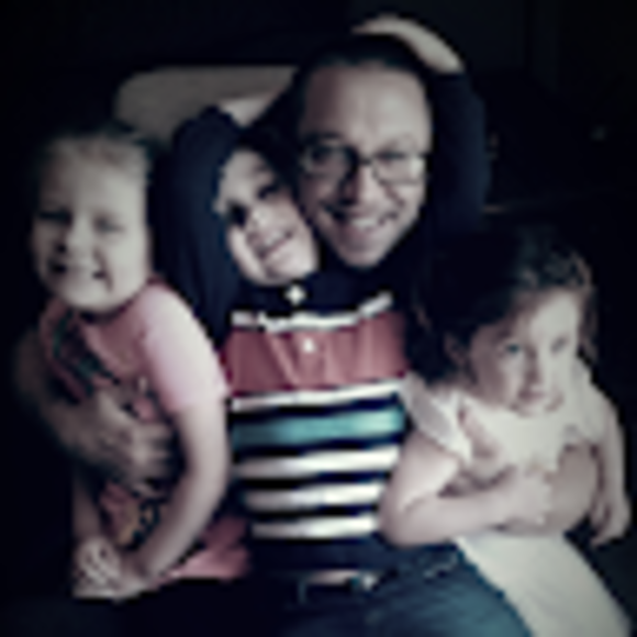 Profile Picture of Cassandra Elton (@eltc501) on Poshmark