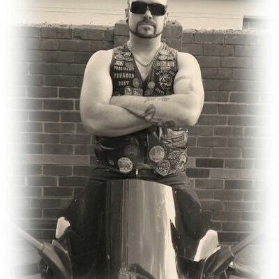 Llewellyn Vd Merwe - Twitter Profile Picture of Llewellyn Vd Merwe (@LlewKen) on Twitter