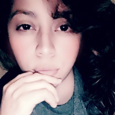 Profile Picture of Luz Serrano (@beasunflower06) on Twitter