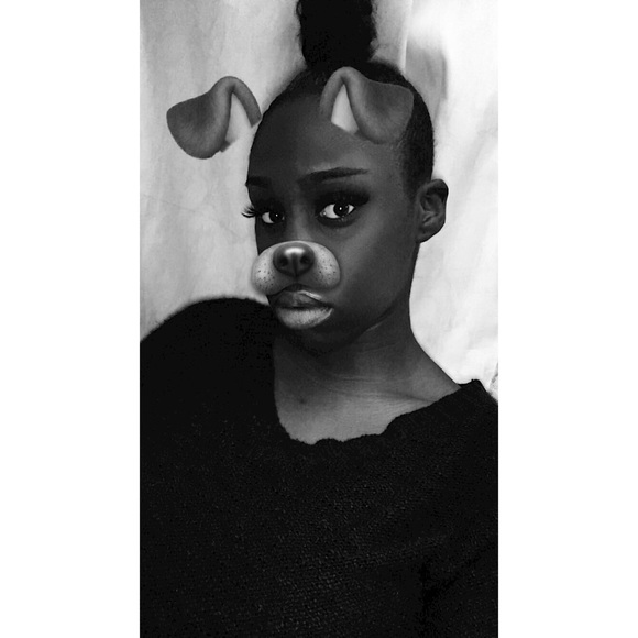 Lawrencia Yankey - Poshmark Profile Picture of Lawrencia Yankey (@lyankey16) on Poshmark