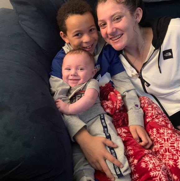 Jessica Bressette - Poshmark Profile Picture of Jessica Bressette (@jrbressette21) on Poshmark