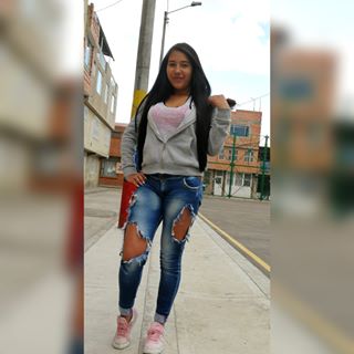 Profile Picture of Juliana Bernal (@JulianaBernal0420) on Facebook