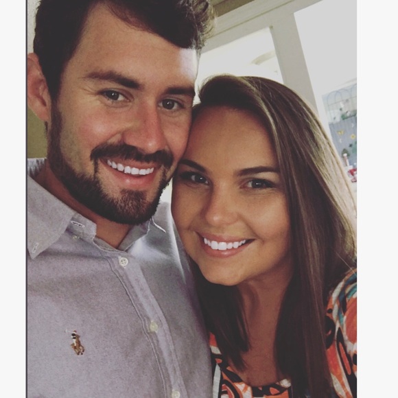 Profile Picture of Whitley Graham (@whitleyward10) on Poshmark