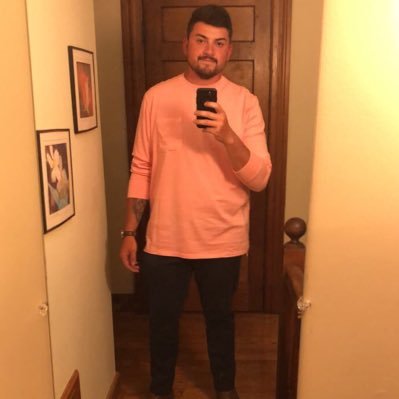 Profile Picture of Devin (@The_D_Page17) on Twitter