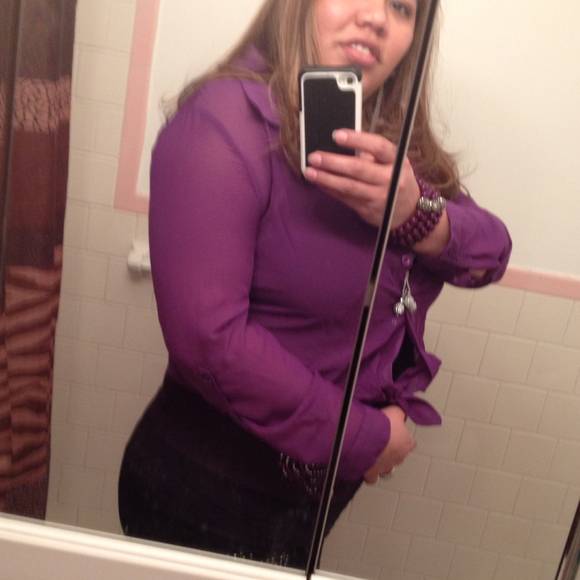 Profile Picture of Maria Banegas (@males) on Poshmark