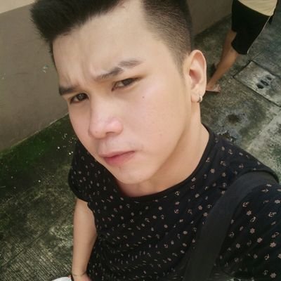 Profile Picture of Mike Gian Que (@eekimstarr) on Twitter