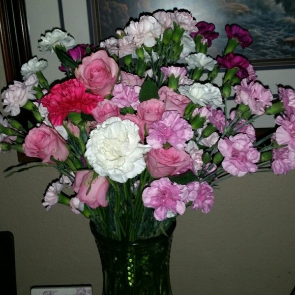 Yolanda Ferrer - Poshmark Profile Picture of Yolanda Ferrer (@carrfo42) on Poshmark