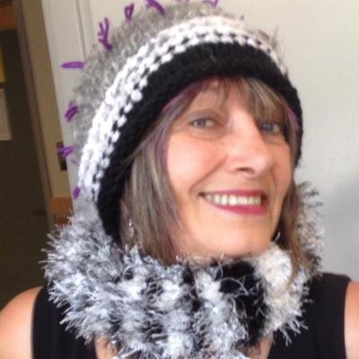 Profile Picture of Lisa Gould (@LemurGould) on Twitter