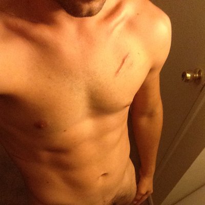 Profile Picture of Wesley Downs (@ew6j98) on Twitter