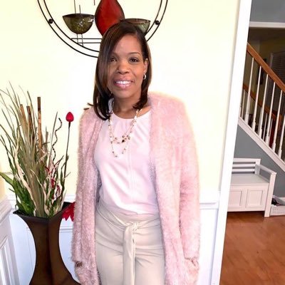 Profile Picture of Dr. Allison Marks (@DrAllisonMarks) on Twitter