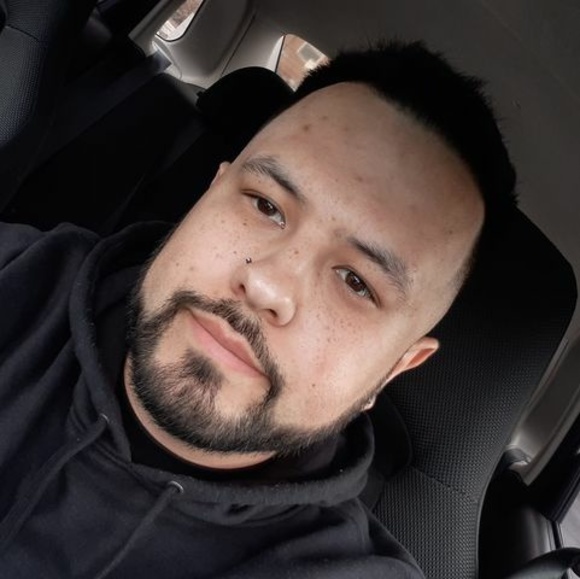 Profile Picture of Michael Portillo (@mportillo27) on Poshmark