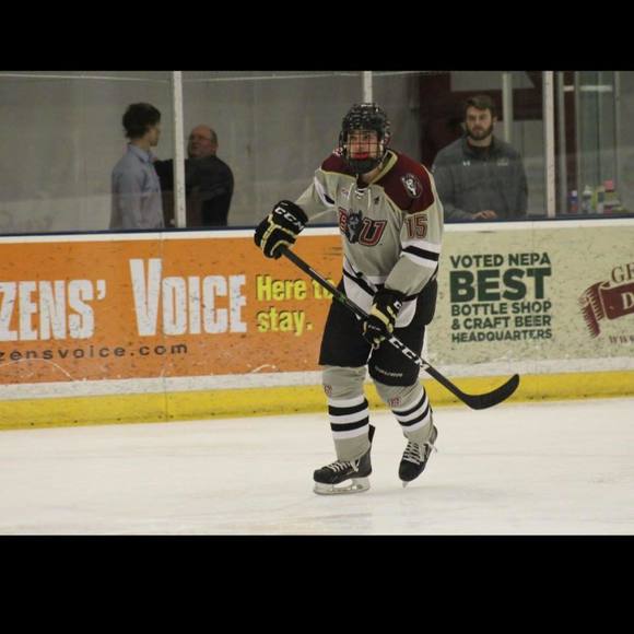 Profile Picture of Matthew Zientek (@mattzientek) on Poshmark