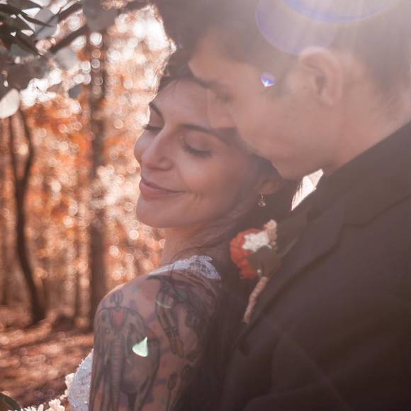 Profile Picture of Stephanie Graulich (@looneysteph9) on Poshmark