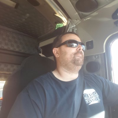Profile Picture of Christopher Auger (@Dezlguy) on Twitter