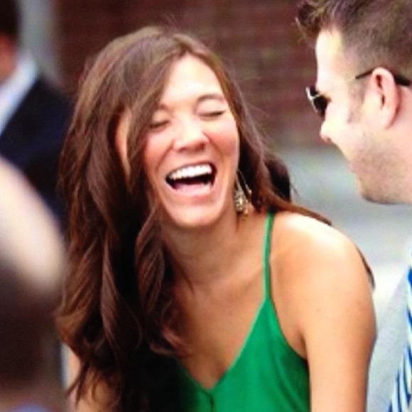 Profile Picture of Inga Weakly (@ingabop) on Poshmark