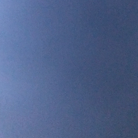 Profile Picture of Haley Nofsinger (@haleynof1) on Poshmark