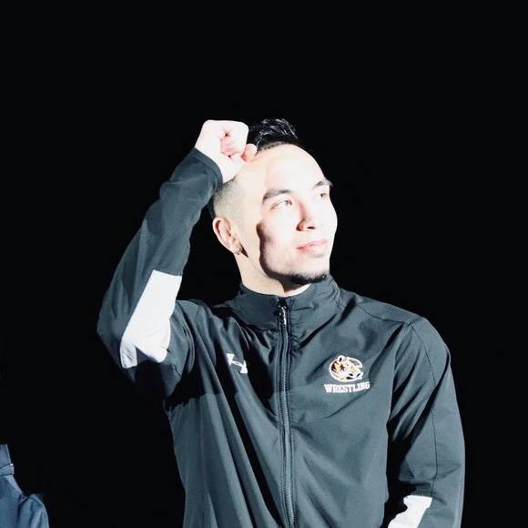 Liam Corbett - Poshmark Profile Picture of Liam Corbett (@liam_corbett) on Poshmark