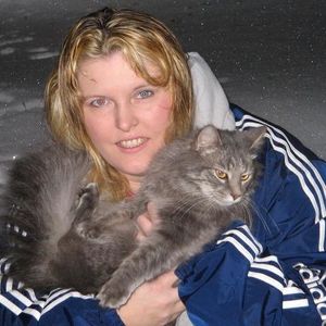 Profile Picture of Lori Jacobson (@foxywatt) on Myspace