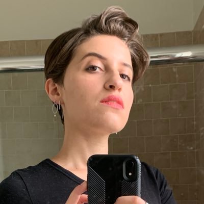 Profile Picture of 串儿 (@alicecasalini) on Twitter