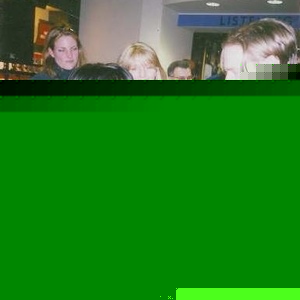 Profile Picture of Dionne Fernandes (@dionne_fernandes) on Myspace