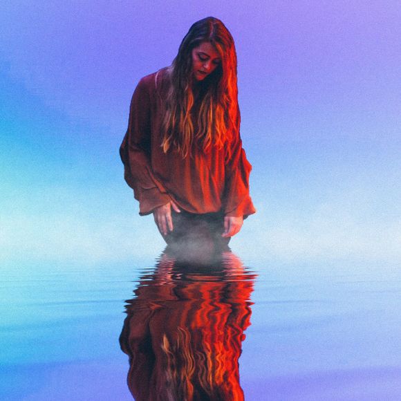 Profile Picture of Lauryn Andrews (@lauryn_andrews) on Poshmark