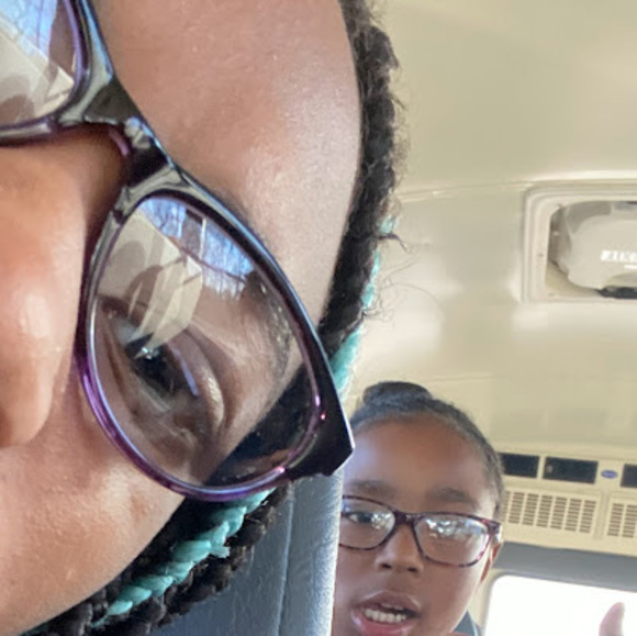 Profile Picture of Majoli Kursh (@majolikursh) on Poshmark