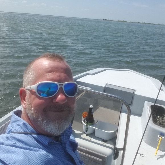 Profile Picture of Brian Taft (@btcustomworks) on Poshmark