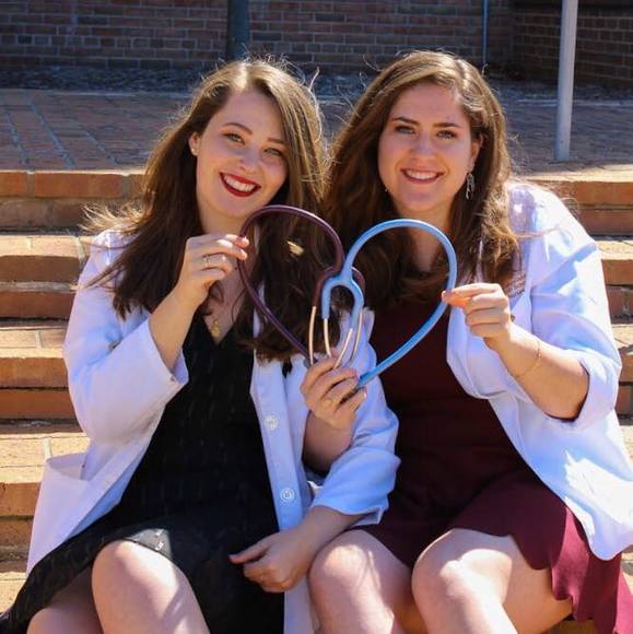 Profile Picture of Alexa Ross (@alexa_ross) on Poshmark