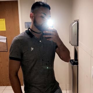 Profile Picture of Adrian Seashells (@conchasadrian) on Instagram