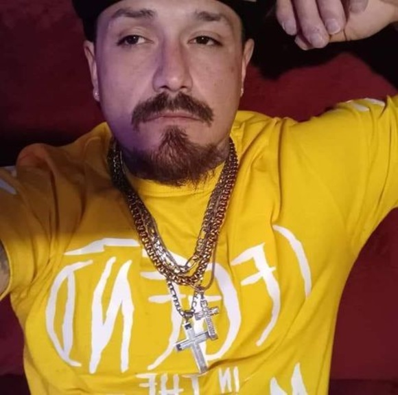 Mikey Alvarez - Poshmark Profile Picture of Mikey Alvarez (@alvarezmikey924) on Poshmark