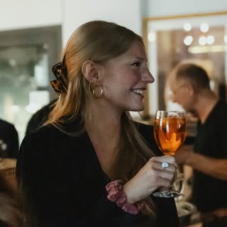 Profile Picture of Rebecca Joe Thiele (@rebeccajoe) on Instagram