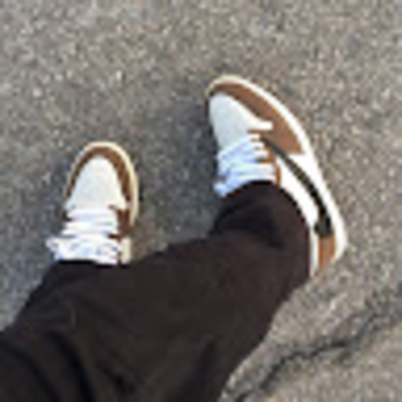 Profile Picture of Daniel Segreto (@daniel_segreto) on Poshmark