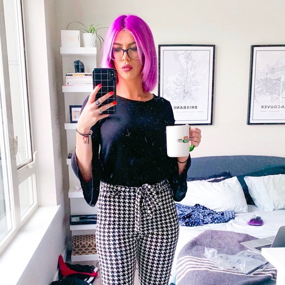 Marlee Follman - Poshmark Profile Picture of Marlee Follman (@marleefollman) on Poshmark