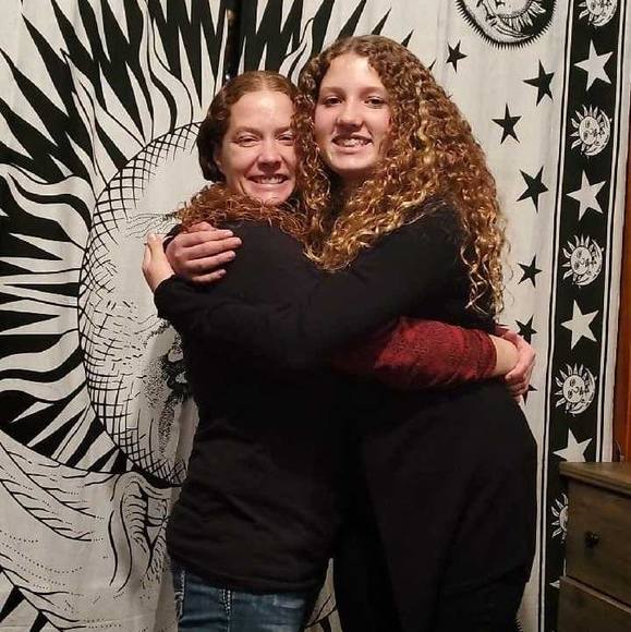 Profile Picture of Tara Jankord (@tara_jankord) on Poshmark