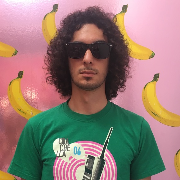 Profile Picture of Adam Bones (@adambones) on Poshmark