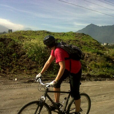 Profile Picture of Julia Catalán (@jcata121) on Twitter