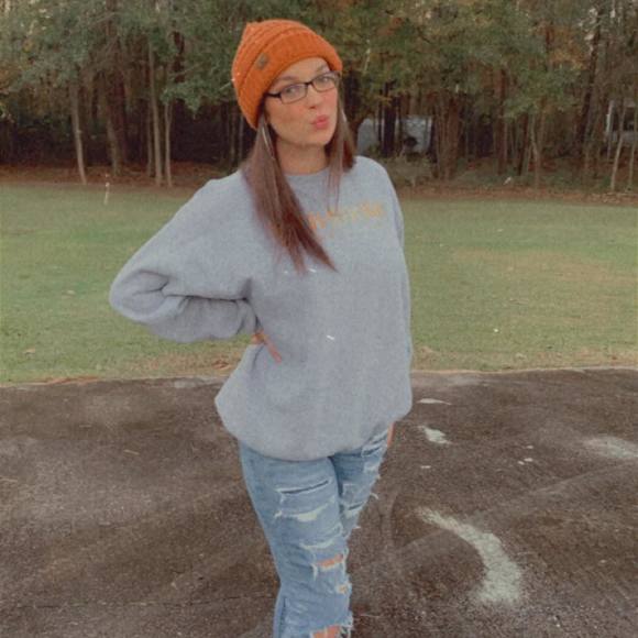 Profile Picture of Destiny Sudberry (@destinysudberry) on Poshmark