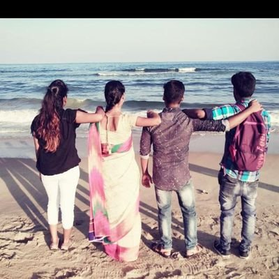 Profile Picture of Lakshmi Krishnamurthy (@Lakshmi18932927) on Twitter