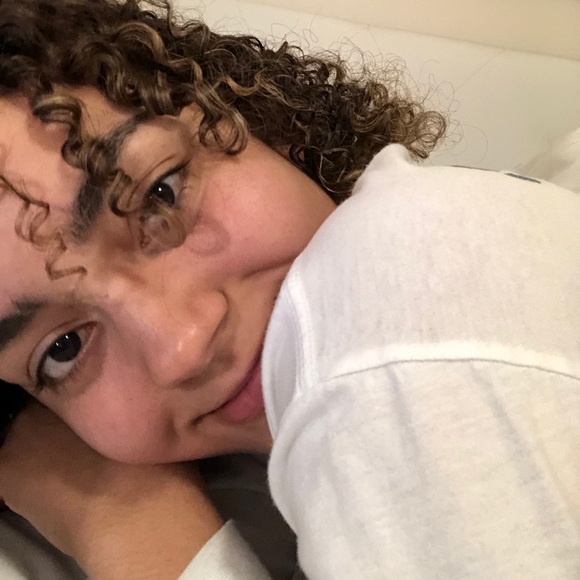 Profile Picture of Issabelle Ortiz (@issabelleortiz) on Poshmark