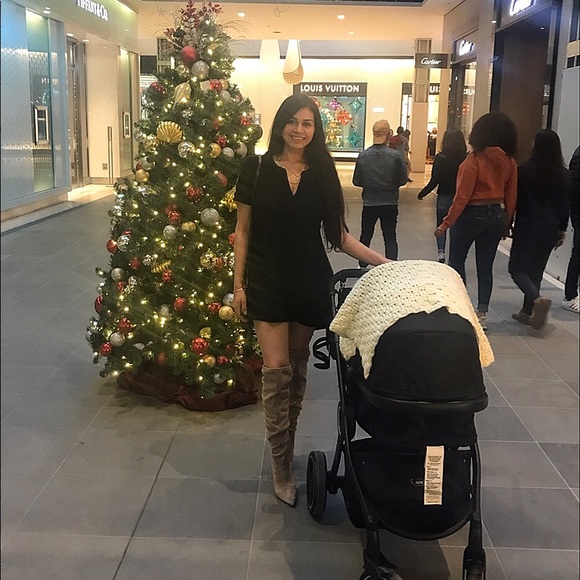 Profile Picture of Jackeline Arana (@jackelinxv) on Poshmark