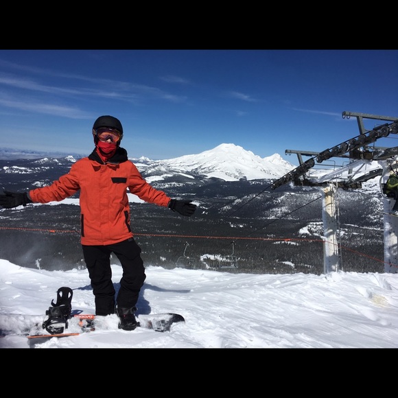 Profile Picture of Aj Brauer (@ajbrauer7) on Poshmark