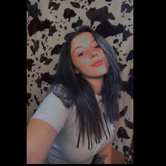 Profile Picture of Chasity Mobley (@chasitymobley) on Poshmark